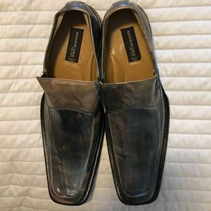 KENNETH COLE LEATHER LOAFERS